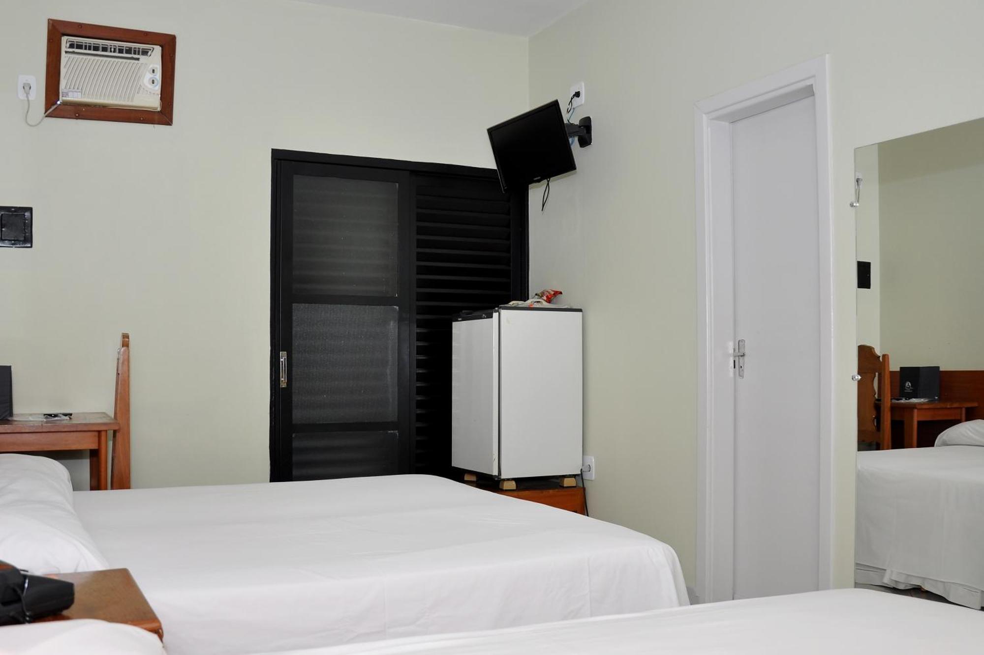 Hotel Carolina Plaza Uberaba Cameră foto