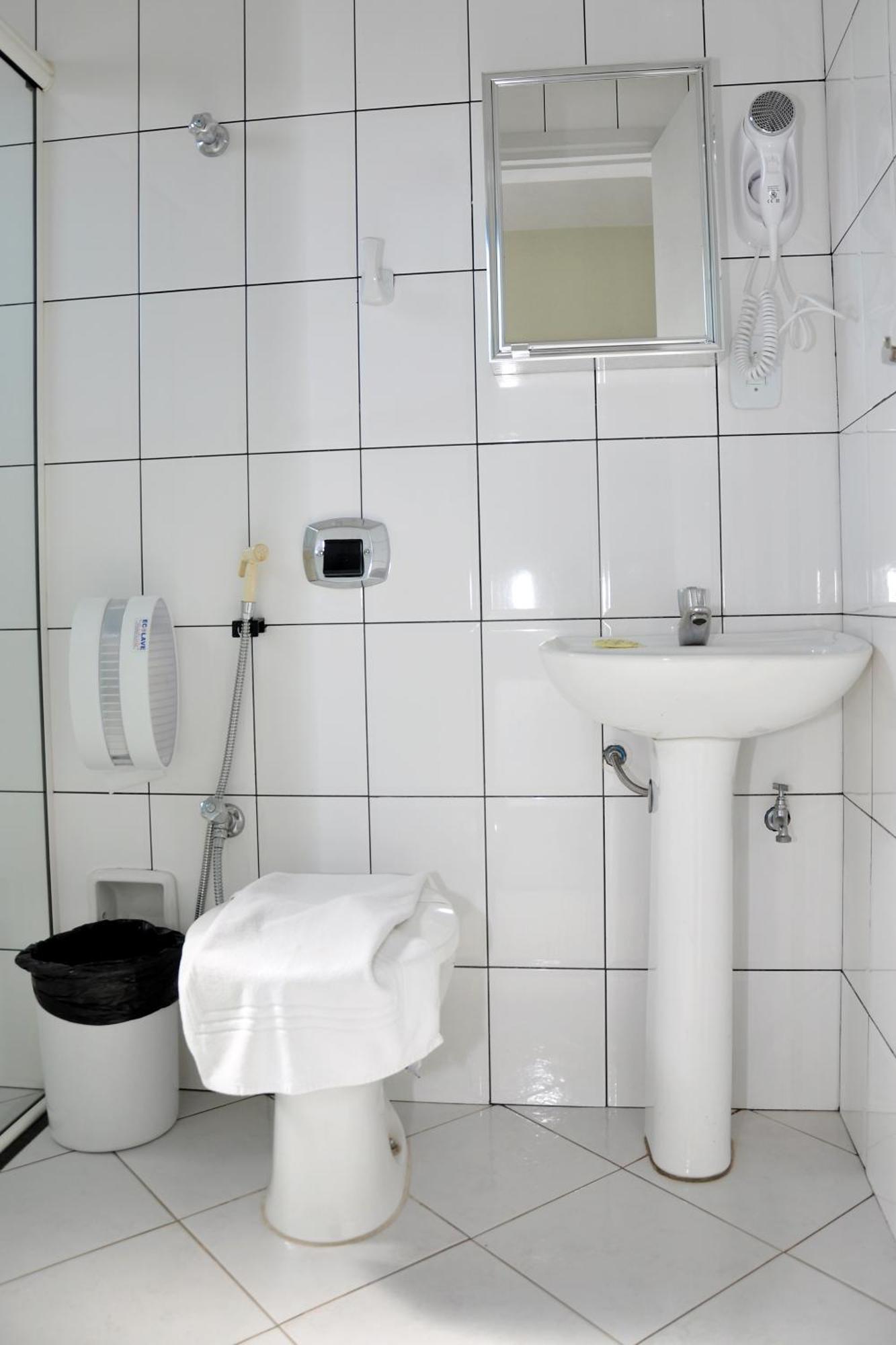 Hotel Carolina Plaza Uberaba Cameră foto